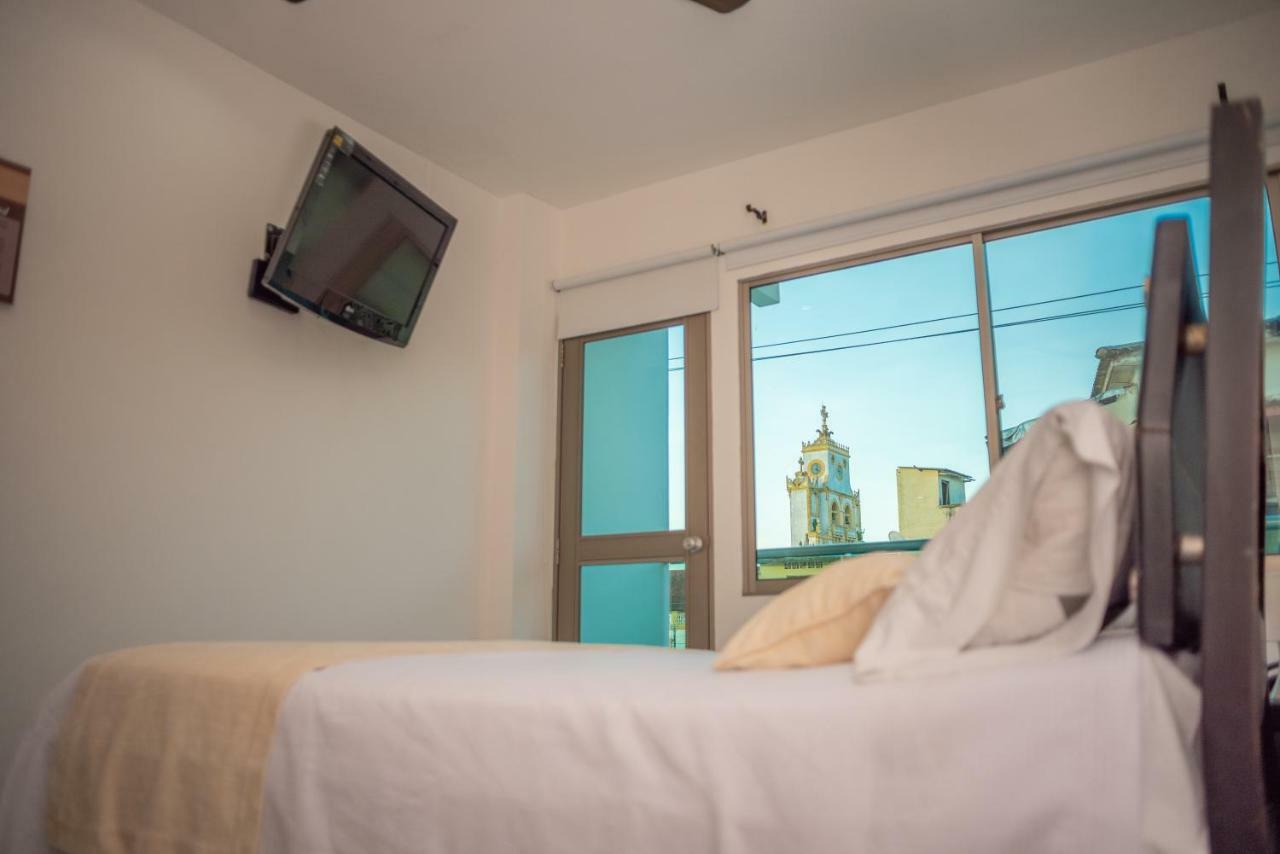 Onoma Hotel Lorica ภายนอก รูปภาพ